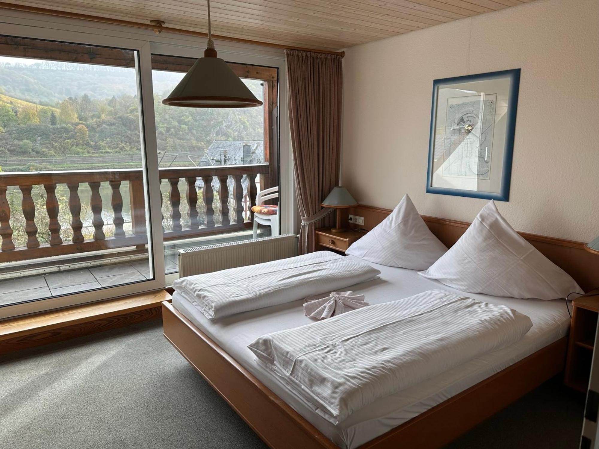 Mike'S Mosel Lodge Treis-Karden Exterior foto